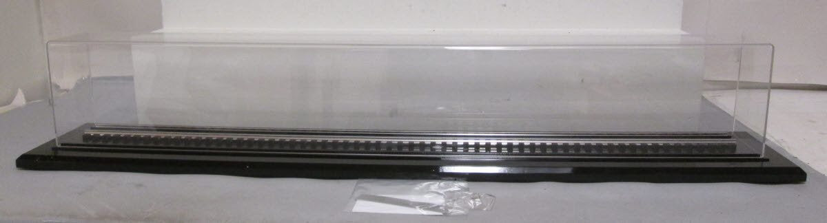 Lionel 6-24133 Century Club Display Case for Union Pacific M-10000 MT/Box
