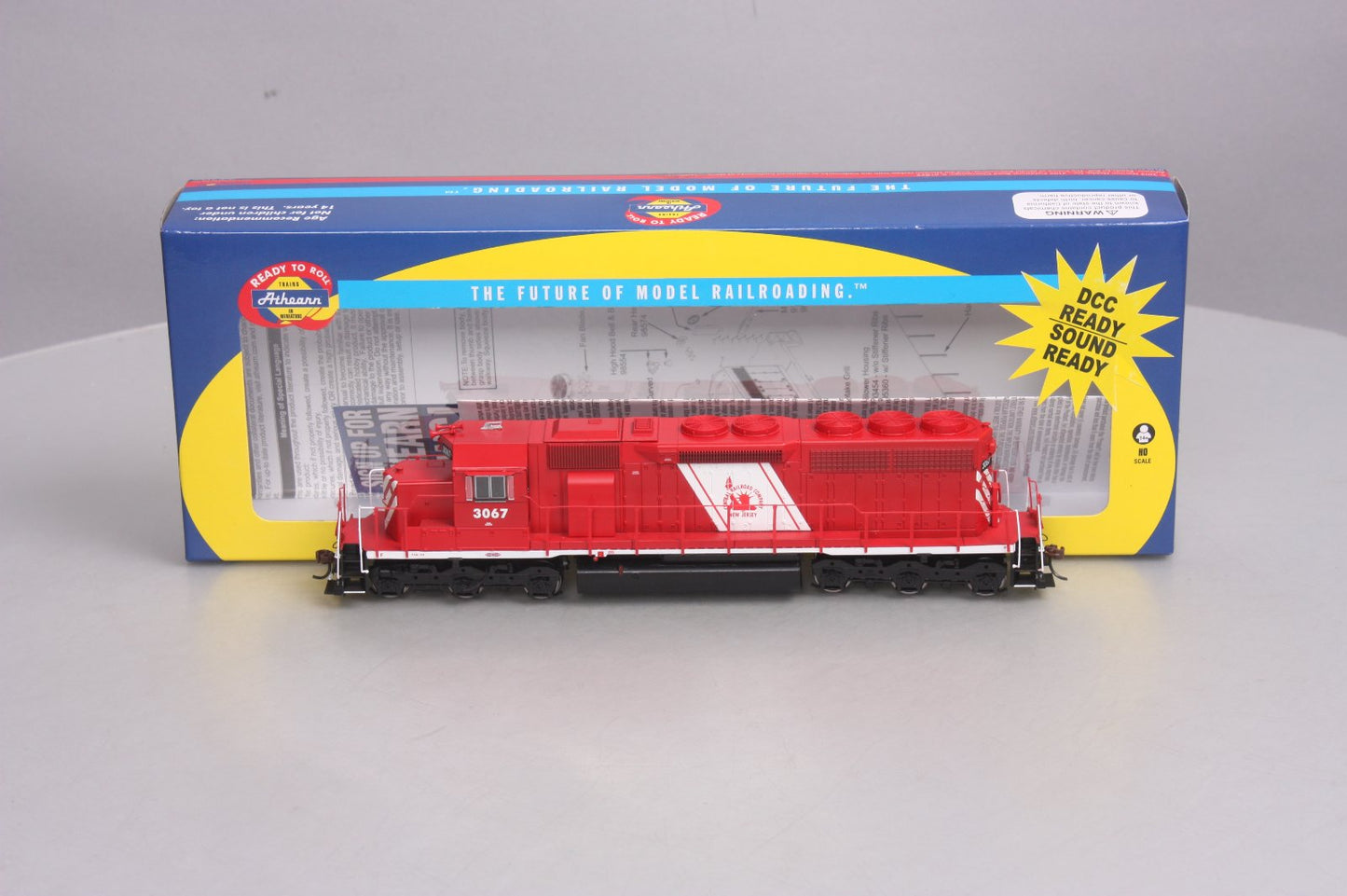 Athearn 98771 HO Central of New Jersey EMD SD40 Diesel Locomotive #3067