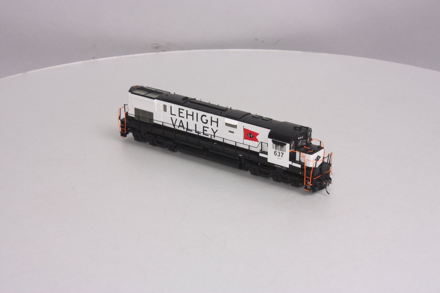 Bowser 23540 HO Scale LV Alco C-628 Diesel Locomotive #637 w/ DCC & Sound