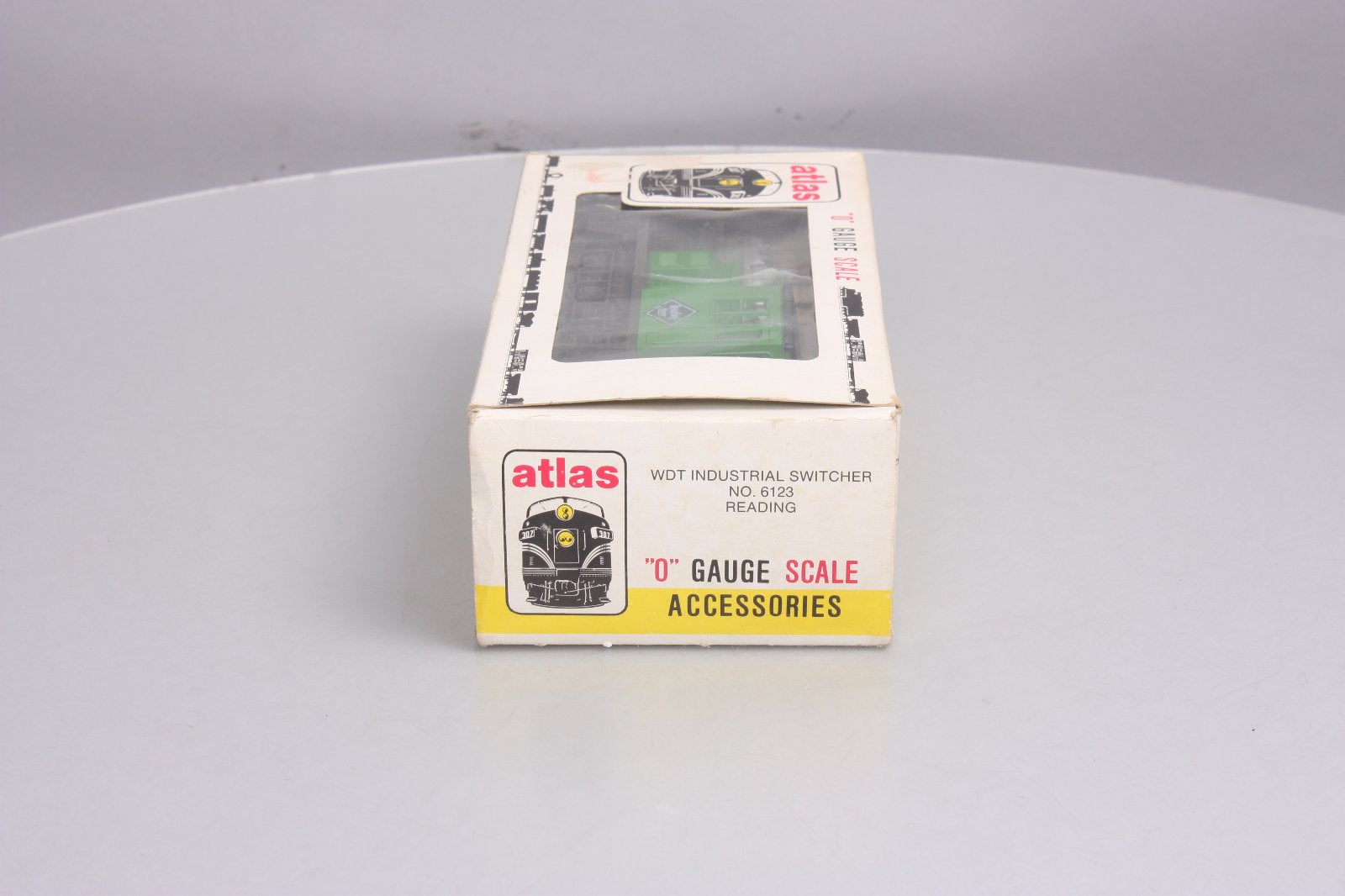 Atlas 6123 O Scale Reading 0-4-0 Switcher - 2 Rail