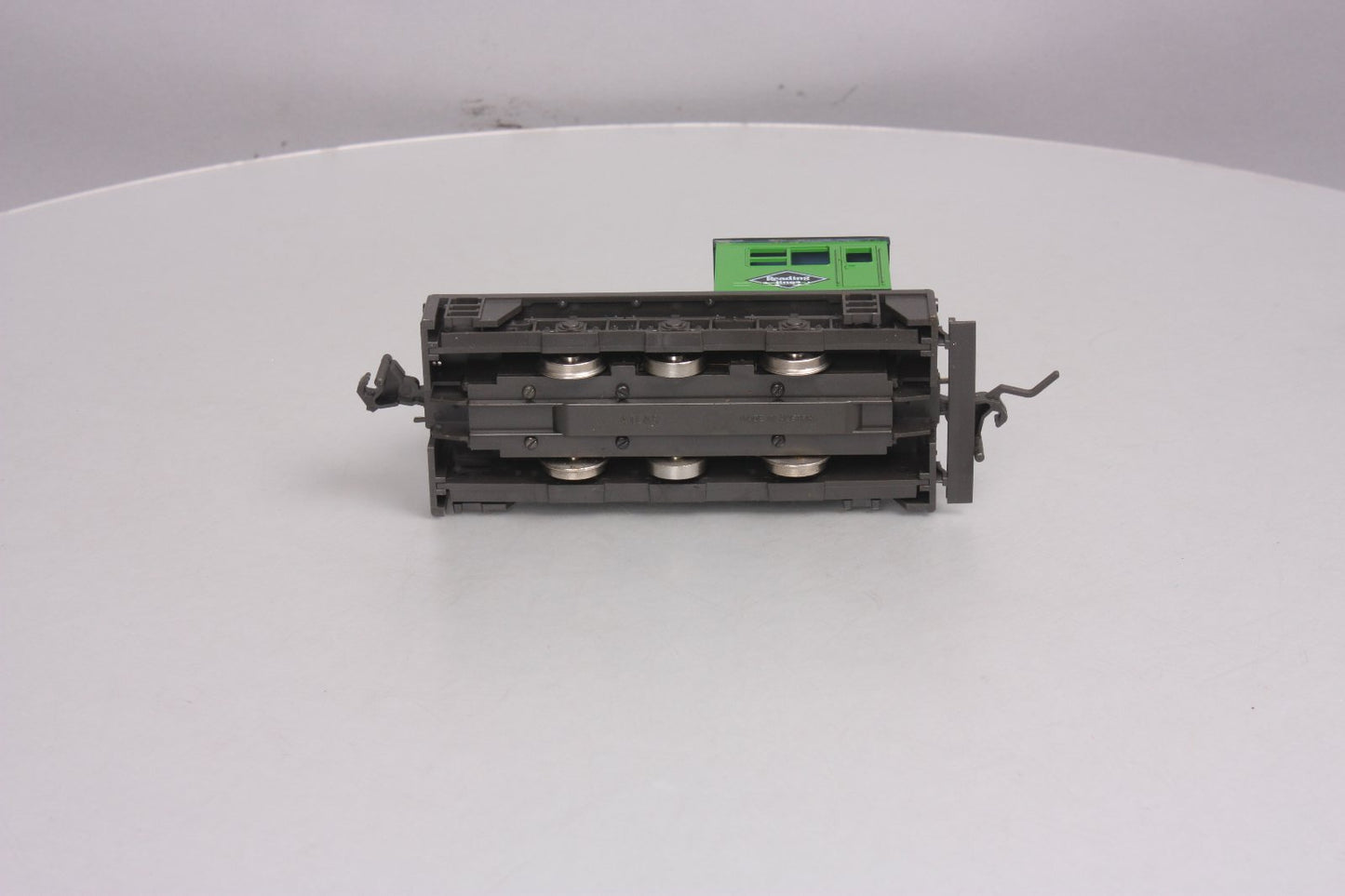 Atlas 6123 O Scale Reading 0-4-0 Switcher - 2 Rail