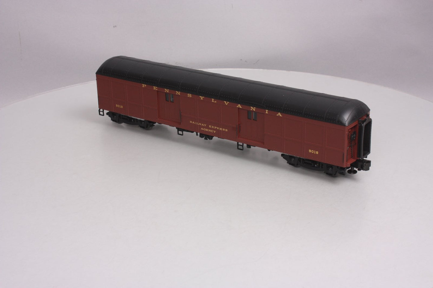Weaver G22001LD Pennsylvania B60b Baggage Car #9018 (3Rail) LN