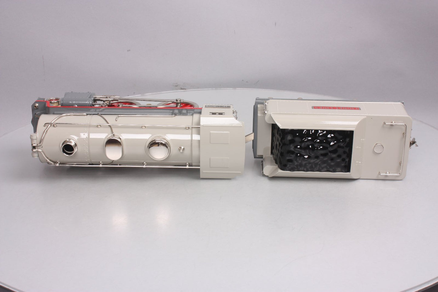 Lionel 6-13101 Standard Gauge 384E 2-4-0 Steam Locomotive and Tender LN/Box