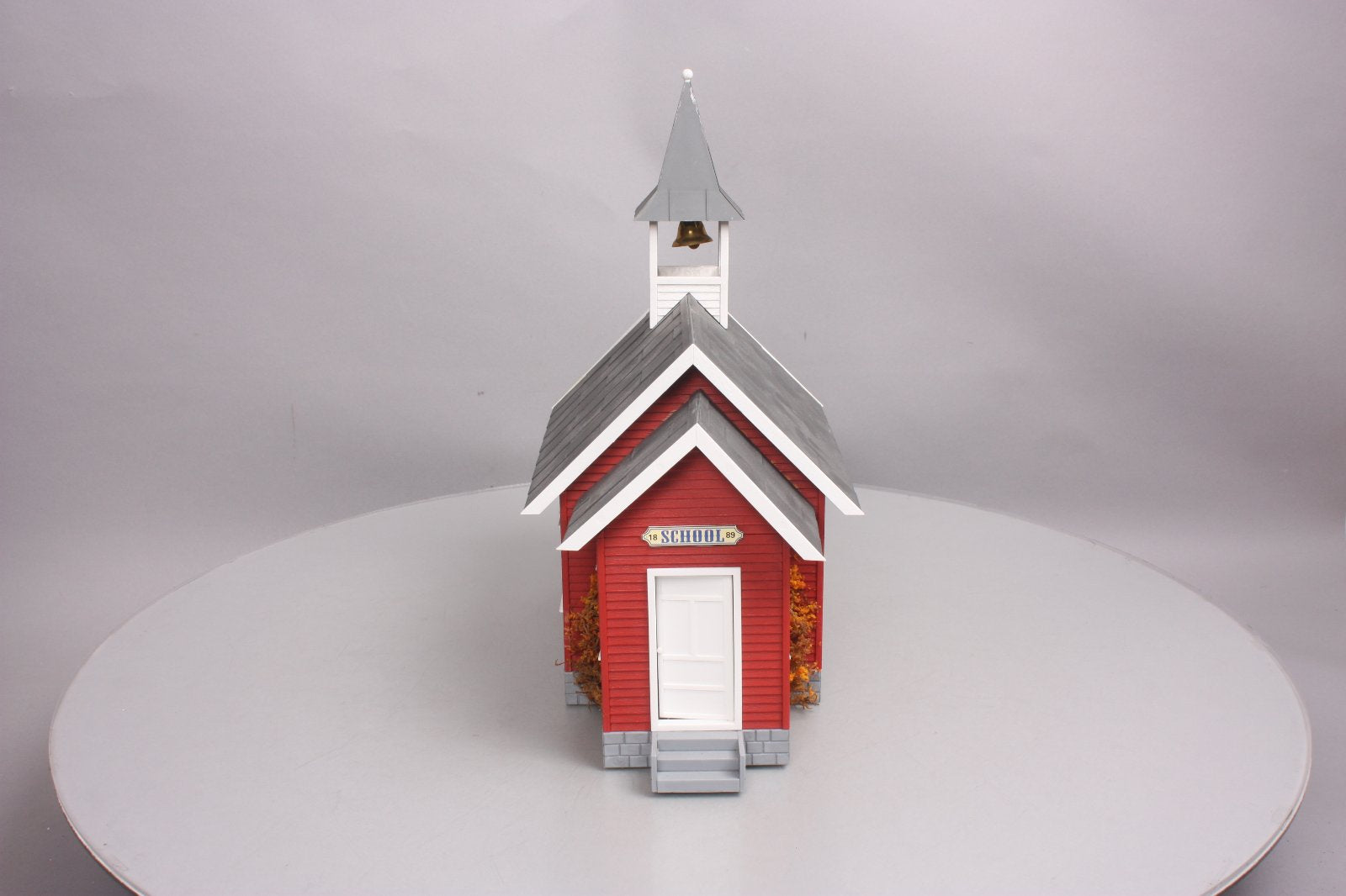 Piko 62243 G Scale Little Red Schoolhouse