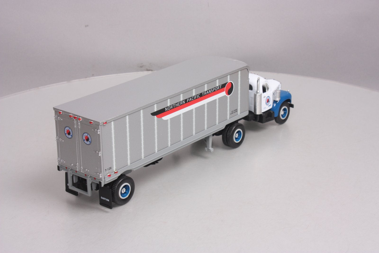 First Gear 19-1560 1:34 1960 Mack Model B-61 Tractor Trailer MT/Box