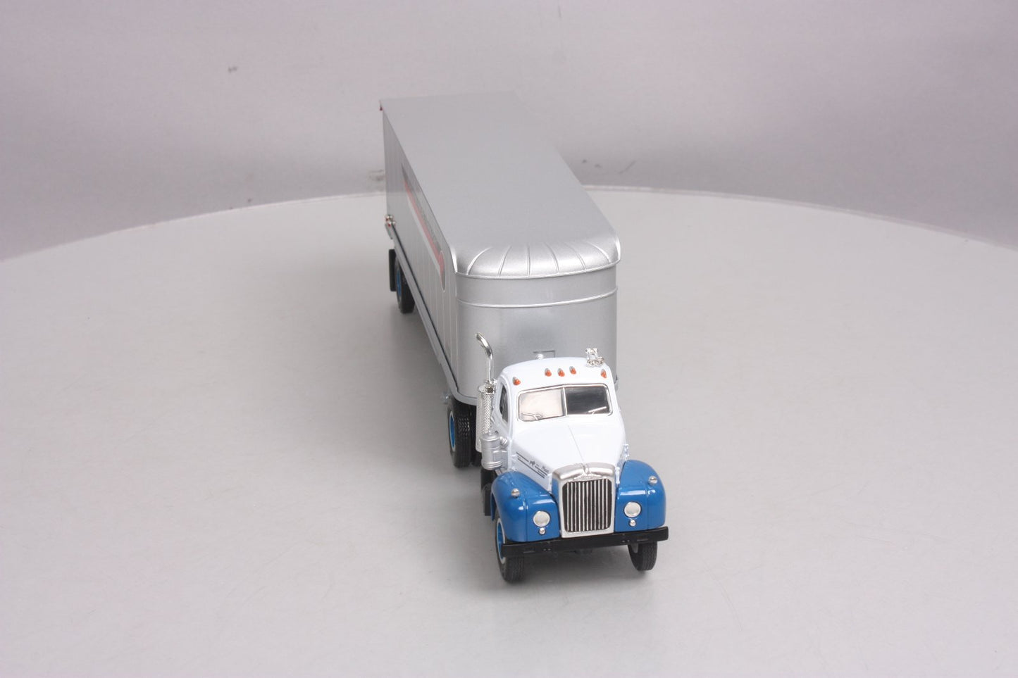First Gear 19-1560 1:34 1960 Mack Model B-61 Tractor Trailer MT/Box
