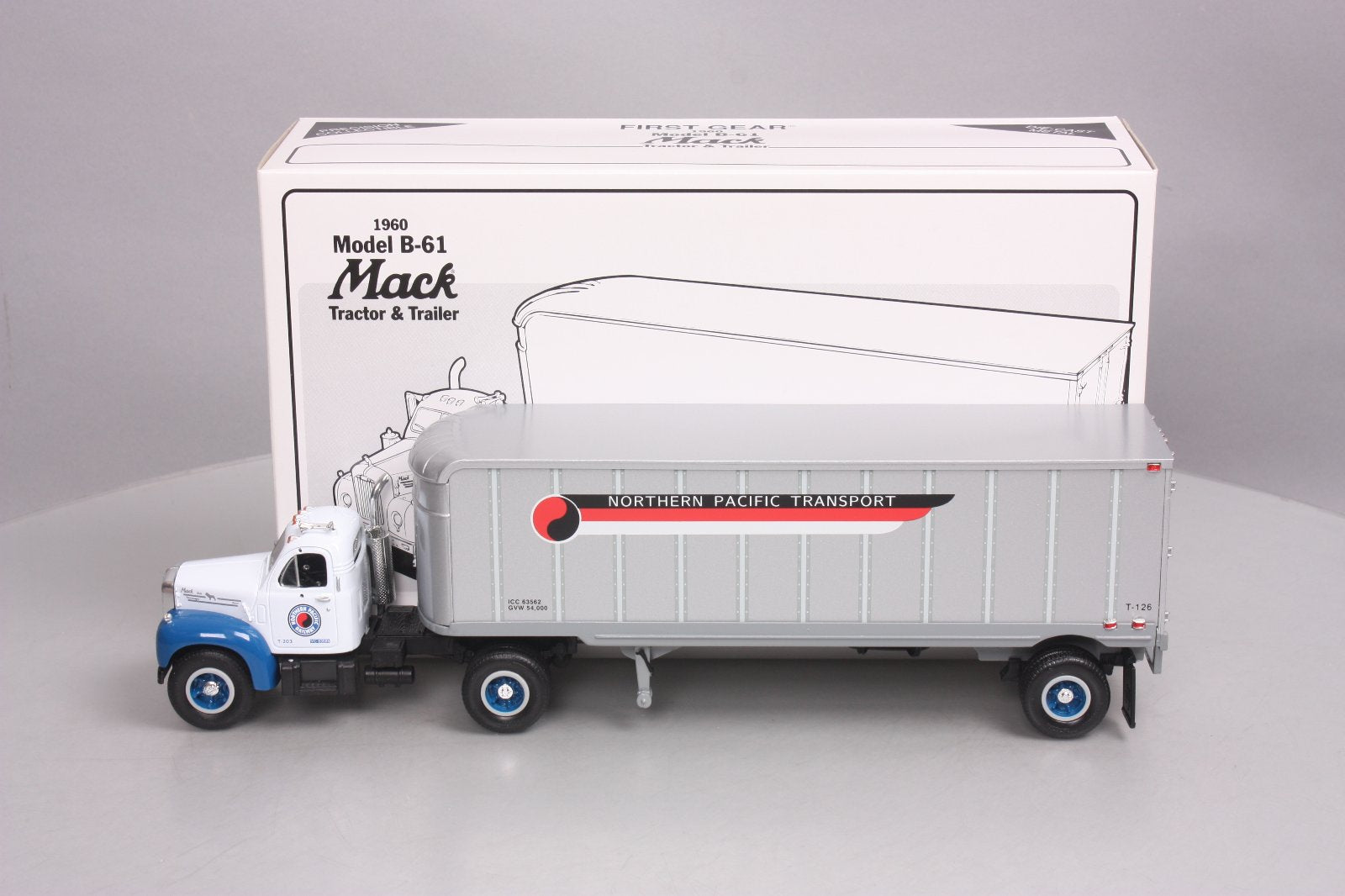 First Gear 19-1560 1:34 1960 Mack Model B-61 Tractor Trailer MT/Box