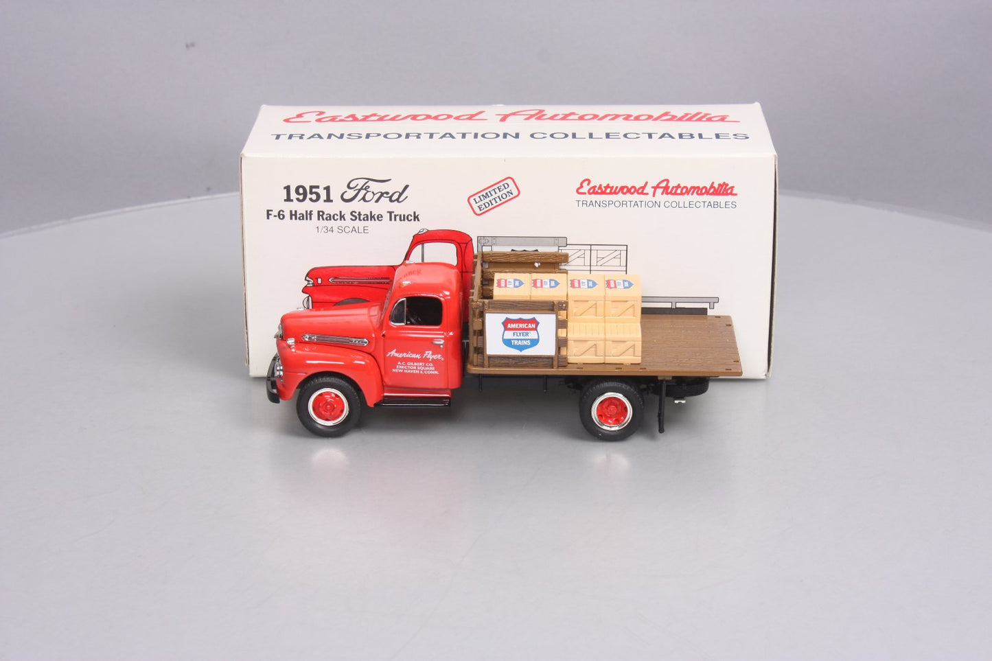 First Gear 19-0118 1:34 1951 Ford F-6 Half Rack Stake Truck