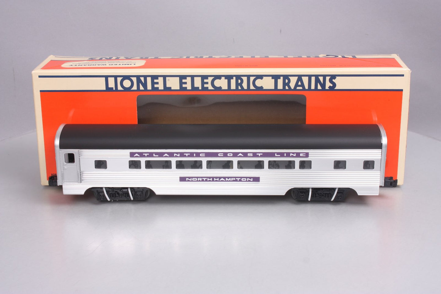 Lionel 6-29128 O Gauge Atlantic Coast Line "North Hampton" Aluminum Coach Car LN/Box