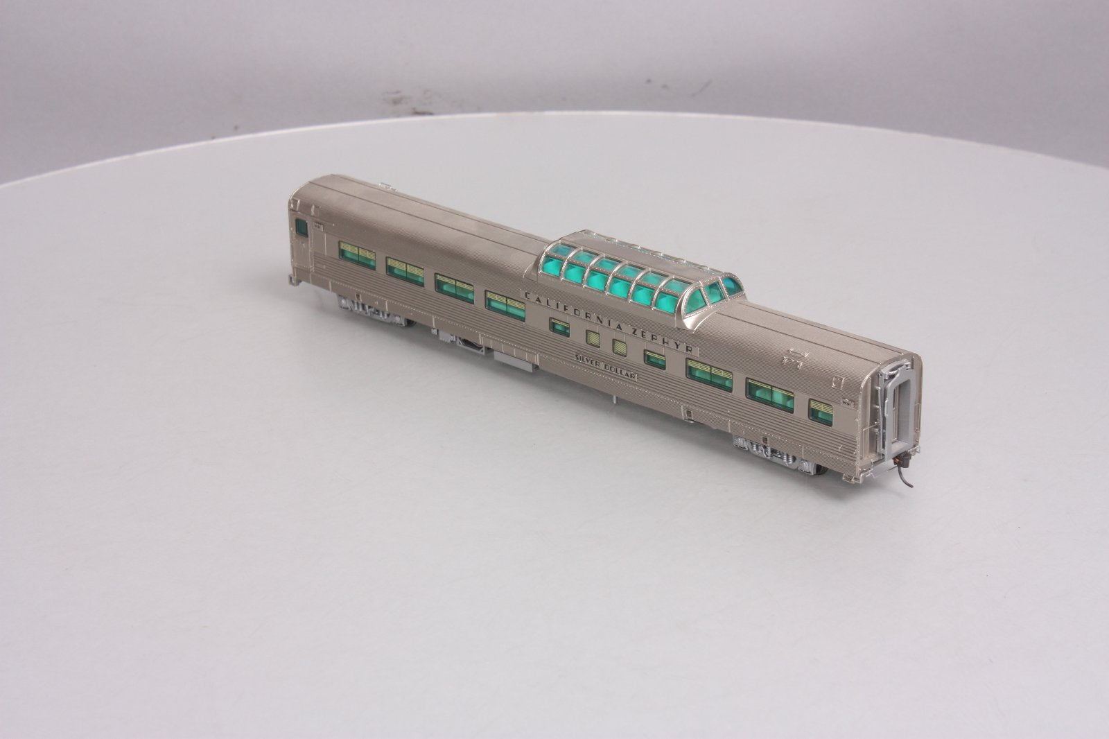 Broadway Limited 524 HO WP California Zephyr Silver Dollar Vista Dome Car #811