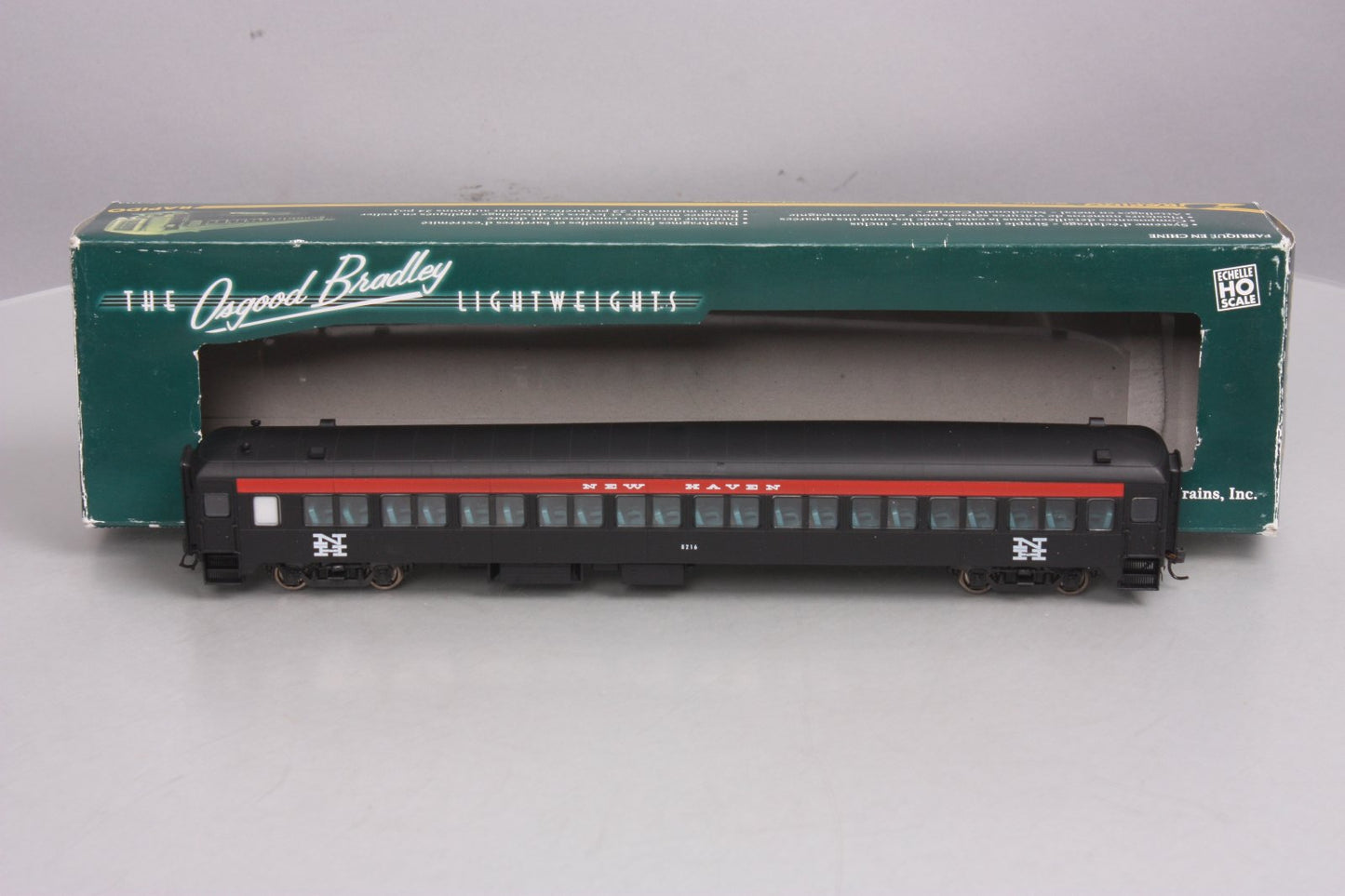 Rapido Trains 109032 HO New Haven 10-Window Coach #8216 MT/Box