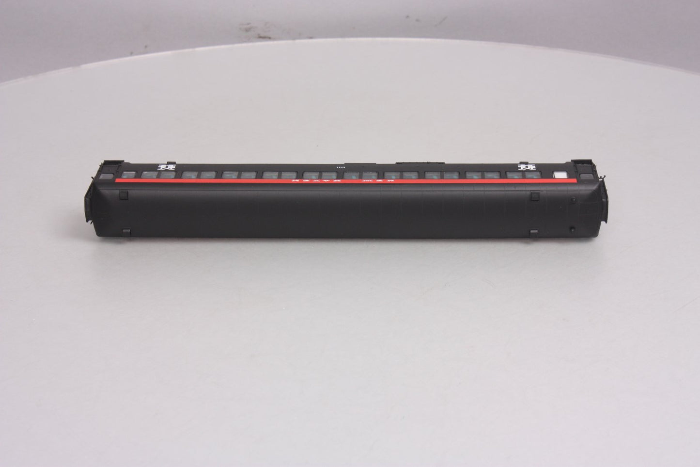 Rapido Trains 109034 HO New Haven PS Osgood-Bradley 10-Window Coach #8232 LN/Box