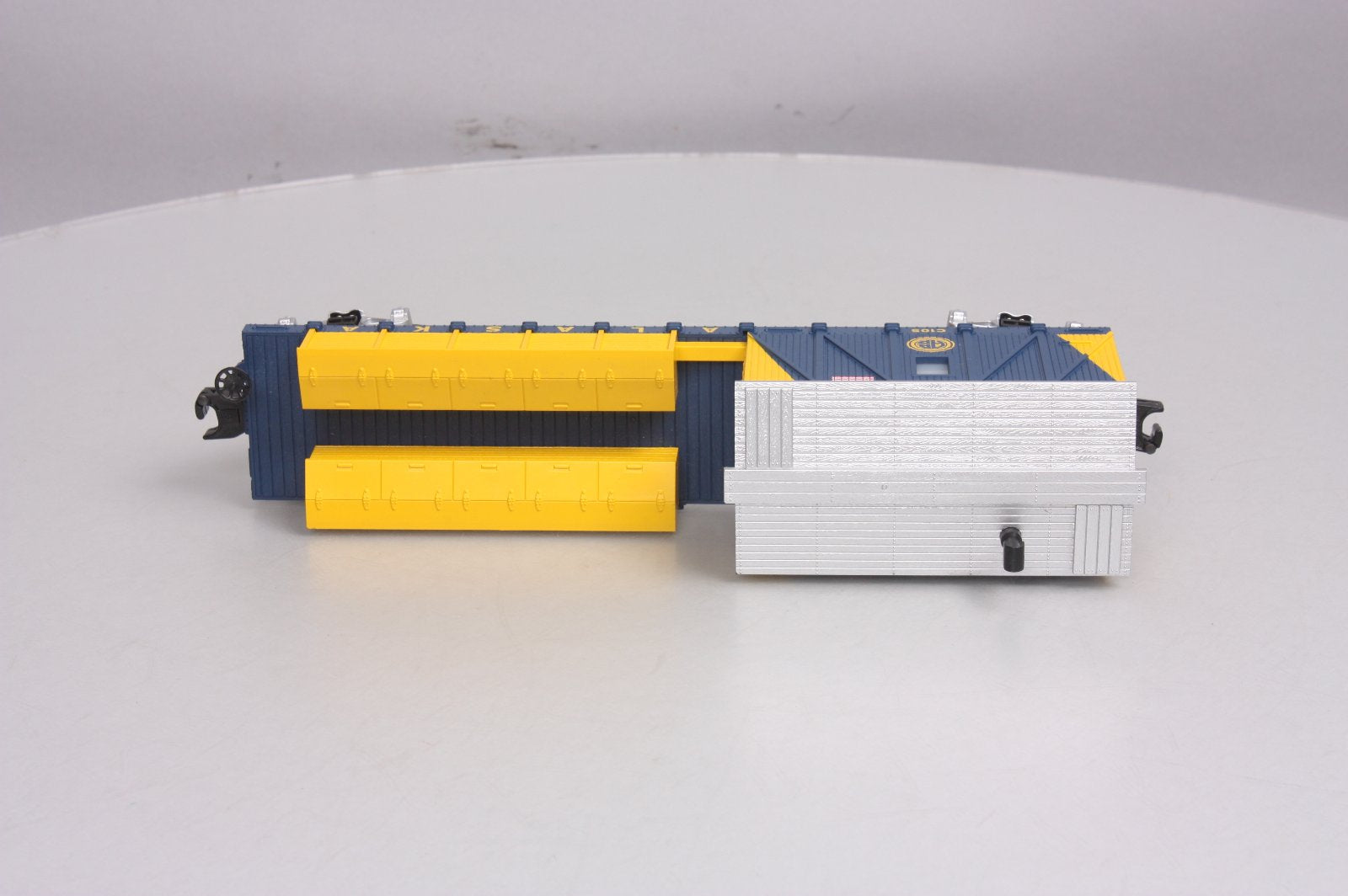 MTH 30-79122 O Gauge Alaska Railroad Crane Tender Car #C105 NIB