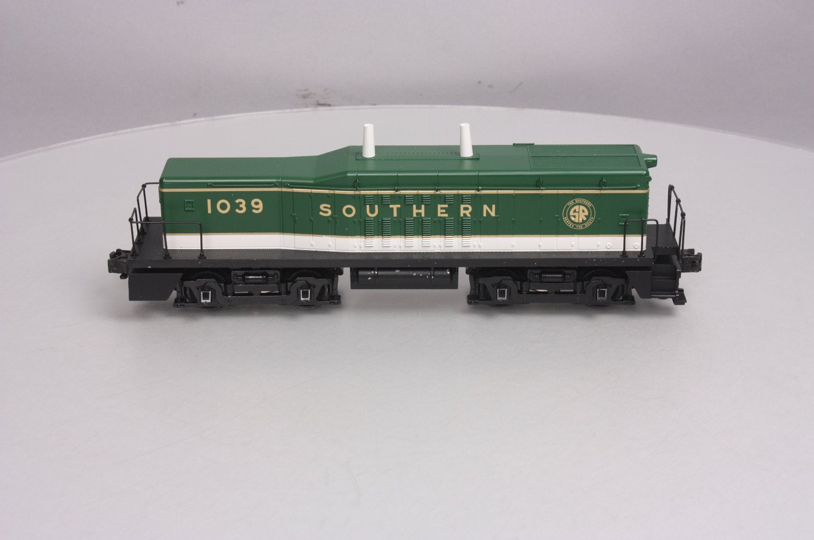 MTH 30-2157-3 Southern NW-2 Calf Non-Powered Diesel Switcher #1039 LN/Box