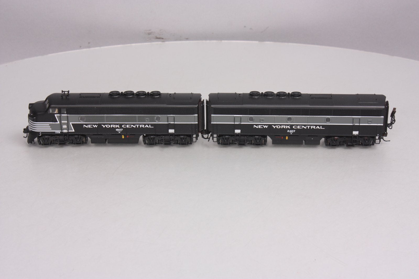 Precision Craft Models 304 HO Scale New York Central EMD F3 A/B #1607,2407
