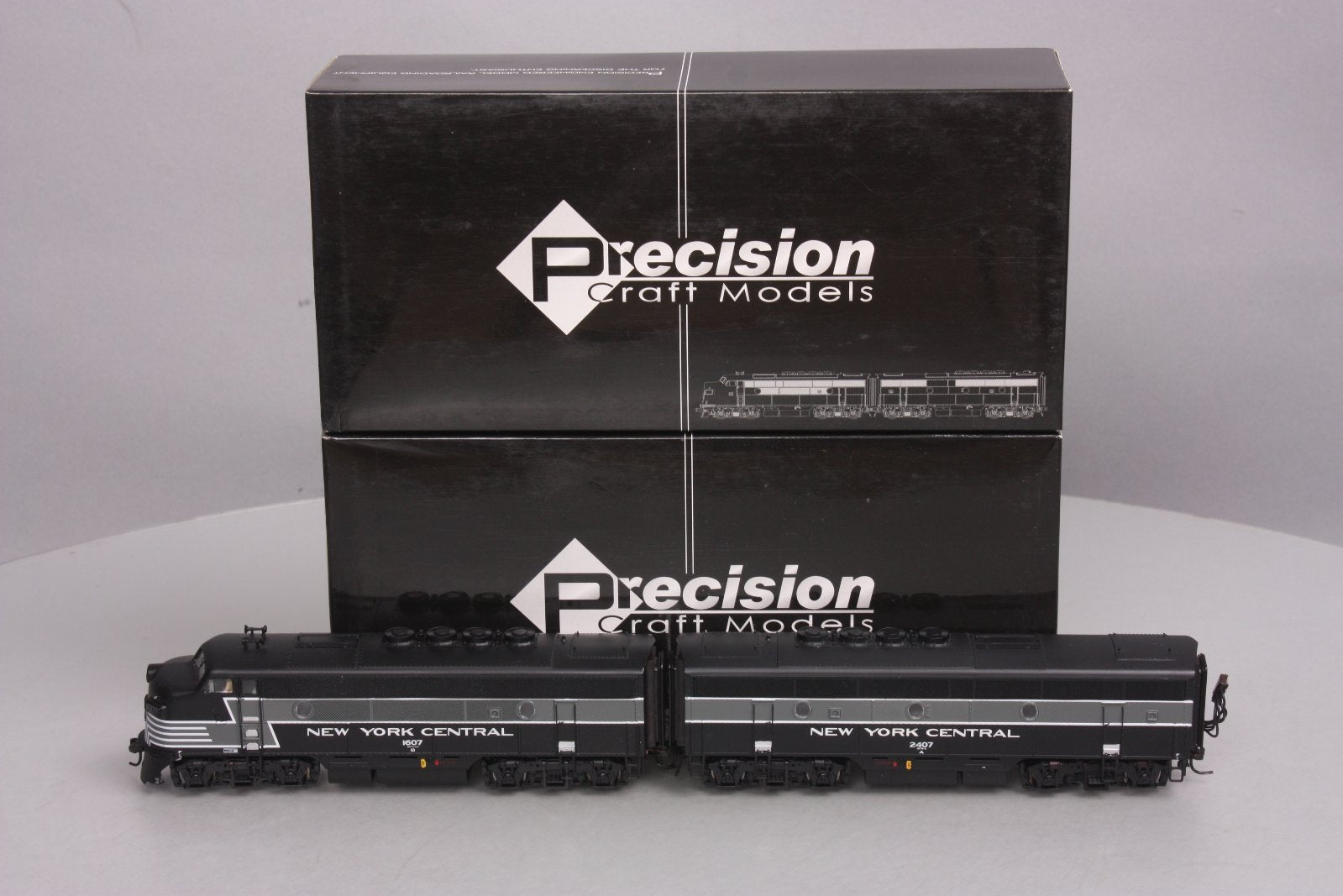 Precision Craft Models 304 HO Scale New York Central EMD F3 A/B #1607,2407