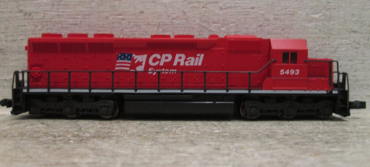 Kato 176-3108 N Scale Canadian Pacific SD45 Diesel Locomotive #5493 LN/Box