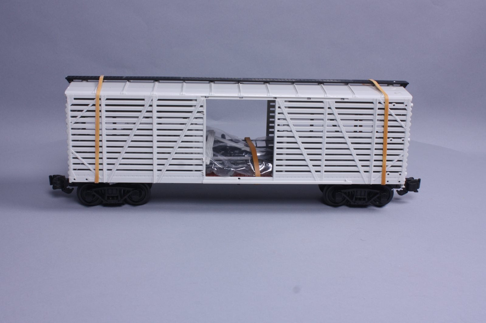 Aristo-Craft ART-46100 G Scale Undecorated Stock Car w/Plastic Wheels EX/Box