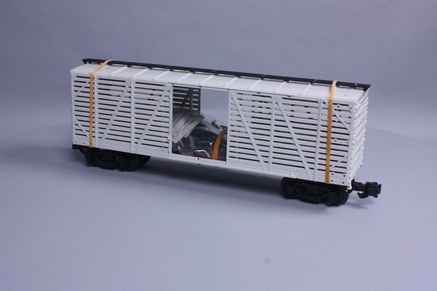 Aristo-Craft ART-46100 G Scale Undecorated Stock Car w/Plastic Wheels EX/Box