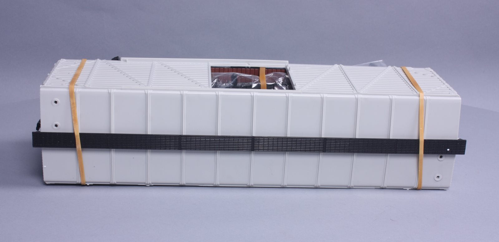 Aristo-Craft ART-46100 G Scale Undecorated Stock Car w/Plastic Wheels EX/Box