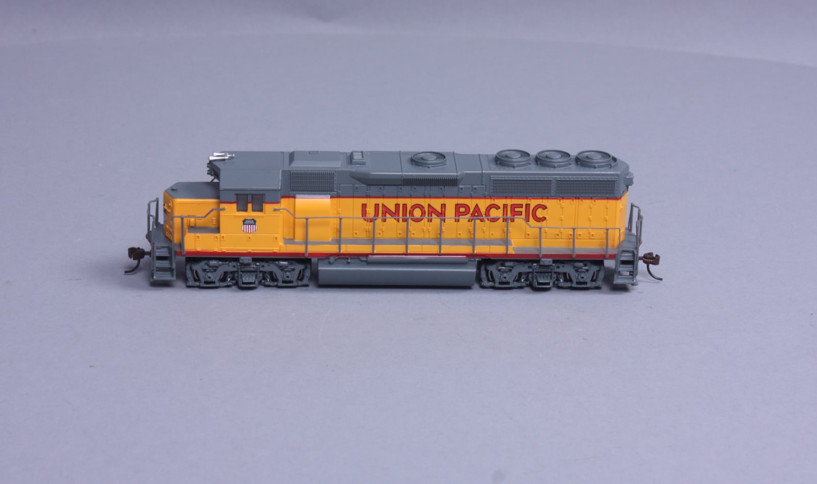 Bachmann Plus 11514 - Locomotive Diesel EMD GP35 CSX 4404 - Échelle HO - Occasion
