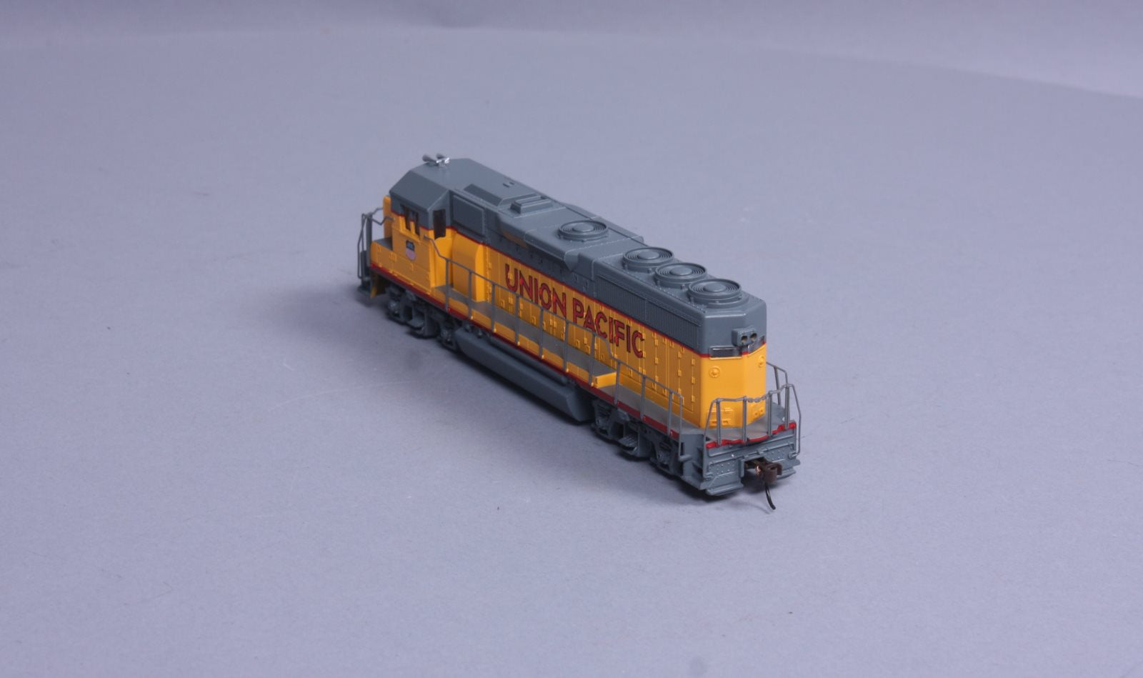 Bachmann 60301 HO Union Pacific EMD GP40 Diesel Locomotive w/DCC