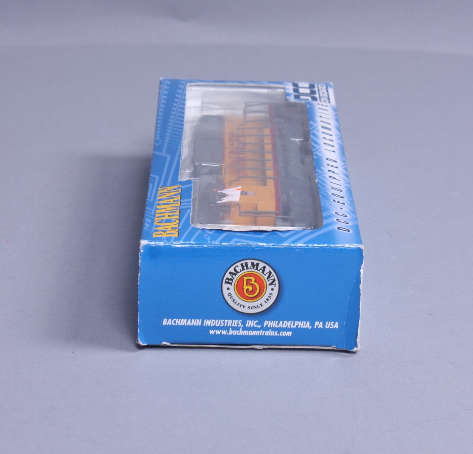 Bachmann 60301 HO Union Pacific EMD GP40 Diesel Locomotive w/DCC