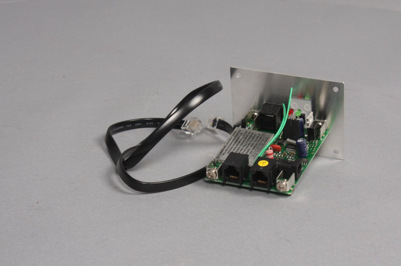 Digitrax UR91 Wireless Radio/IR Receiver Panel