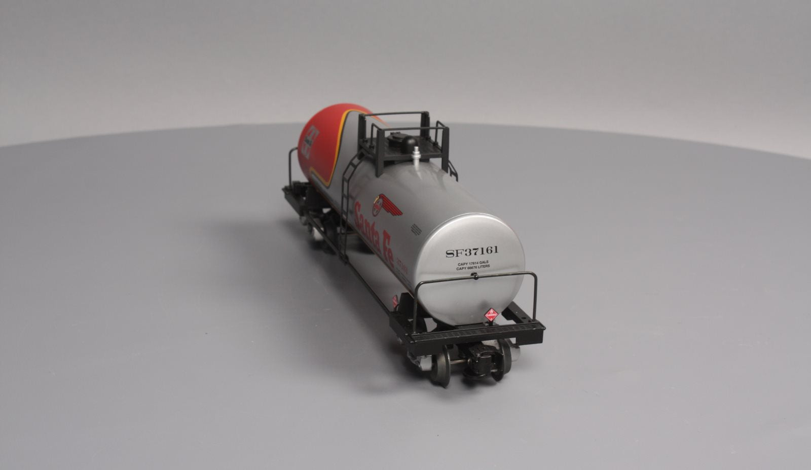 Lionel 6-83863 O Gauge LOTS Santa Fe Unibody Tank Car #37161 LN/Box