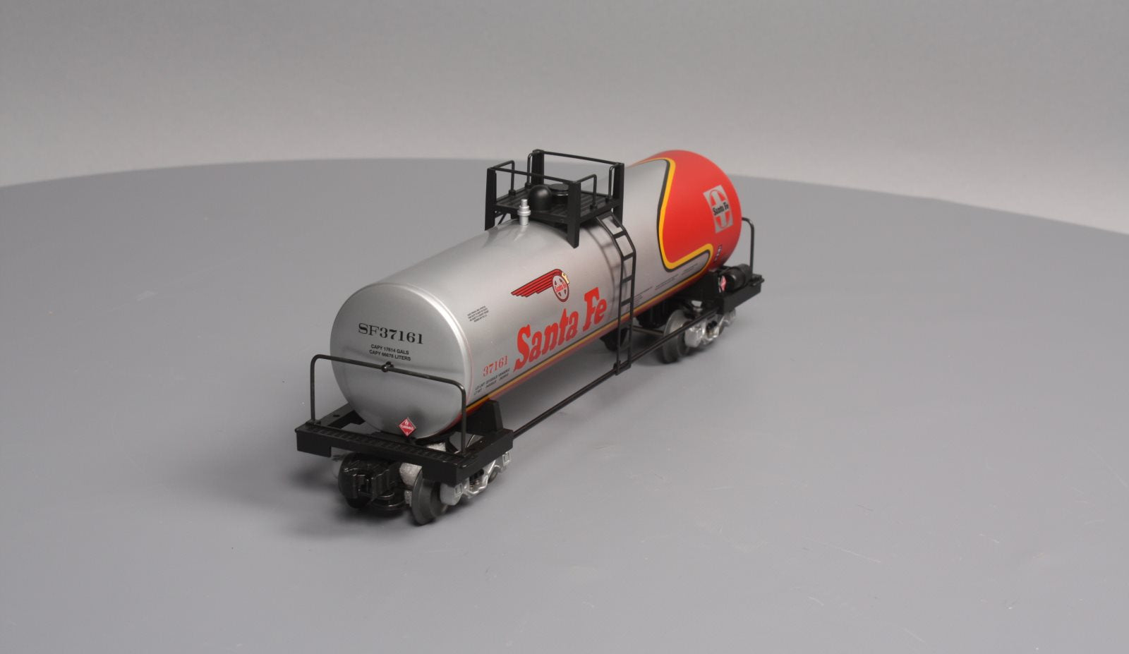 Lionel 6-83863 O Gauge LOTS Santa Fe Unibody Tank Car #37161 LN/Box