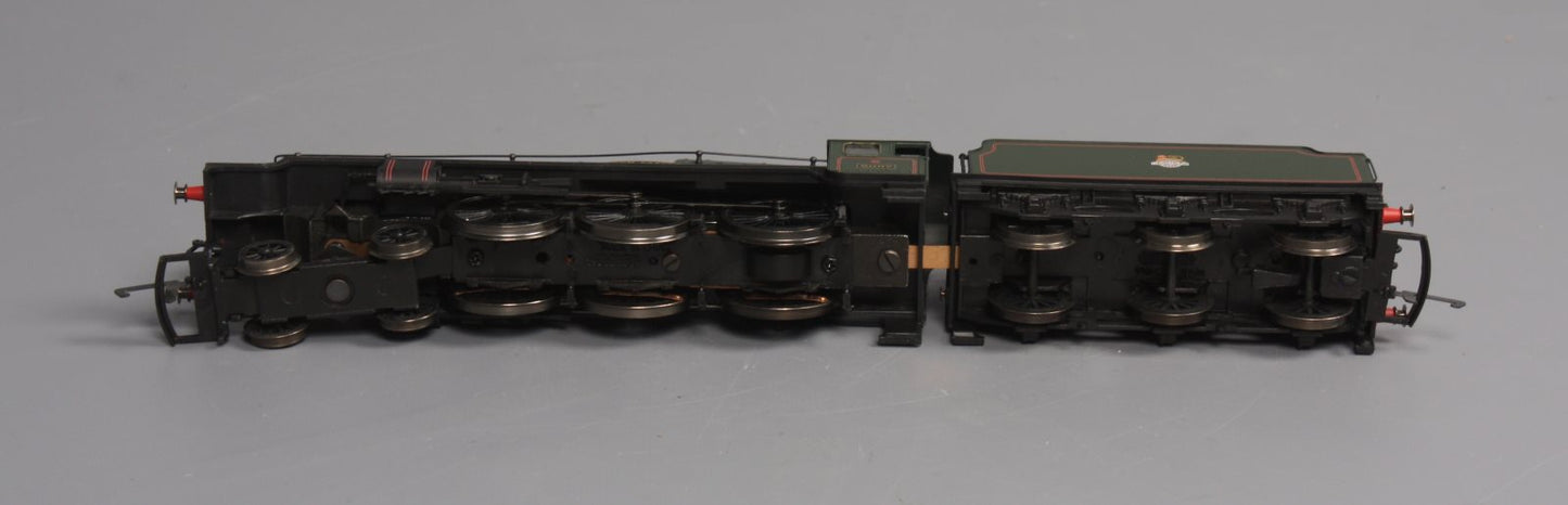 Hornby R2088 OO Scale BR Sarum Castle 4-6-0 Steam Locomotive #5097 LN/Box