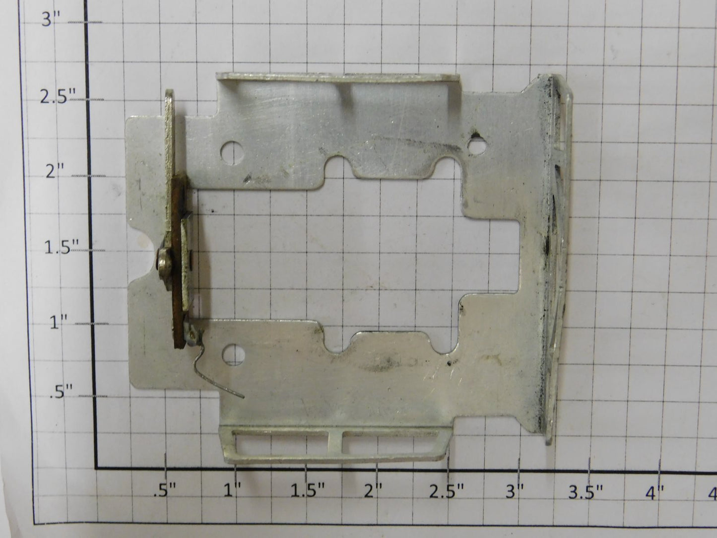 Lionel 3927-26 Track Cleaner Handrail and Switch Assembly