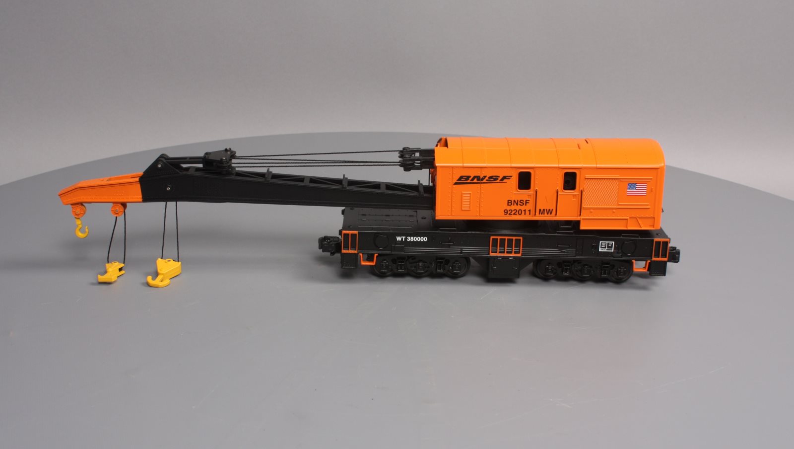 MTH 20-98908 O Gauge BNSF Crane Car #922011 LN/Box
