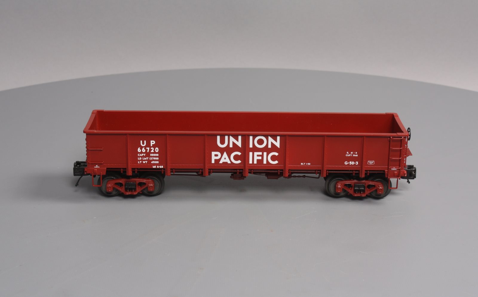 MTH 20-98098 O Gauge Union Pacific 55-Ton All Steel Drop-Bottom Gondola #66720
