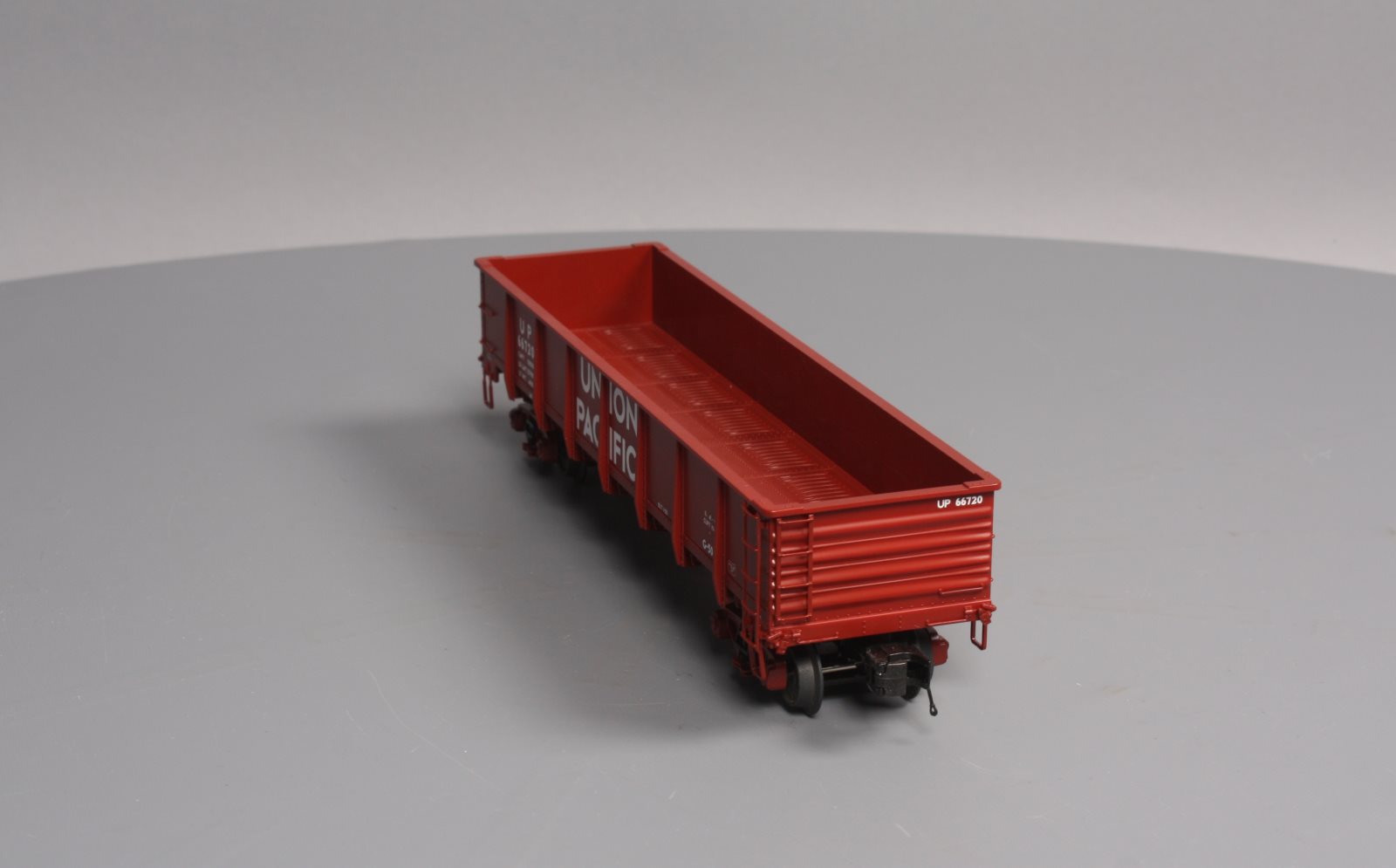 MTH 20-98098 O Gauge Union Pacific 55-Ton All Steel Drop-Bottom Gondola #66720