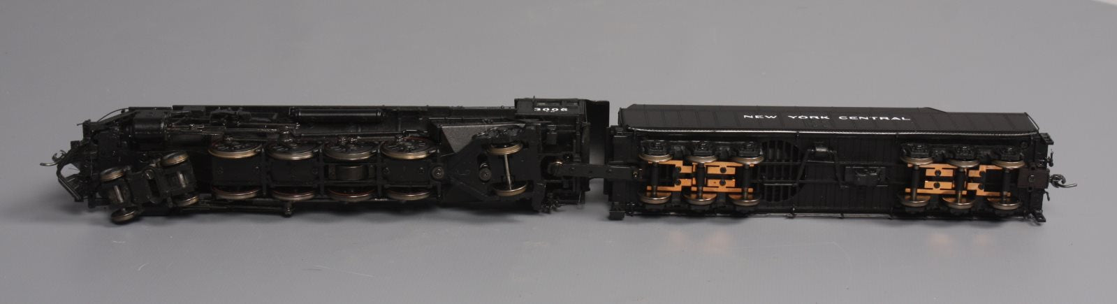MTH 80-3123-1 HO New York Central L-3A 4-8-2 Mohawk Steam Locomotive #3006 w/PS3