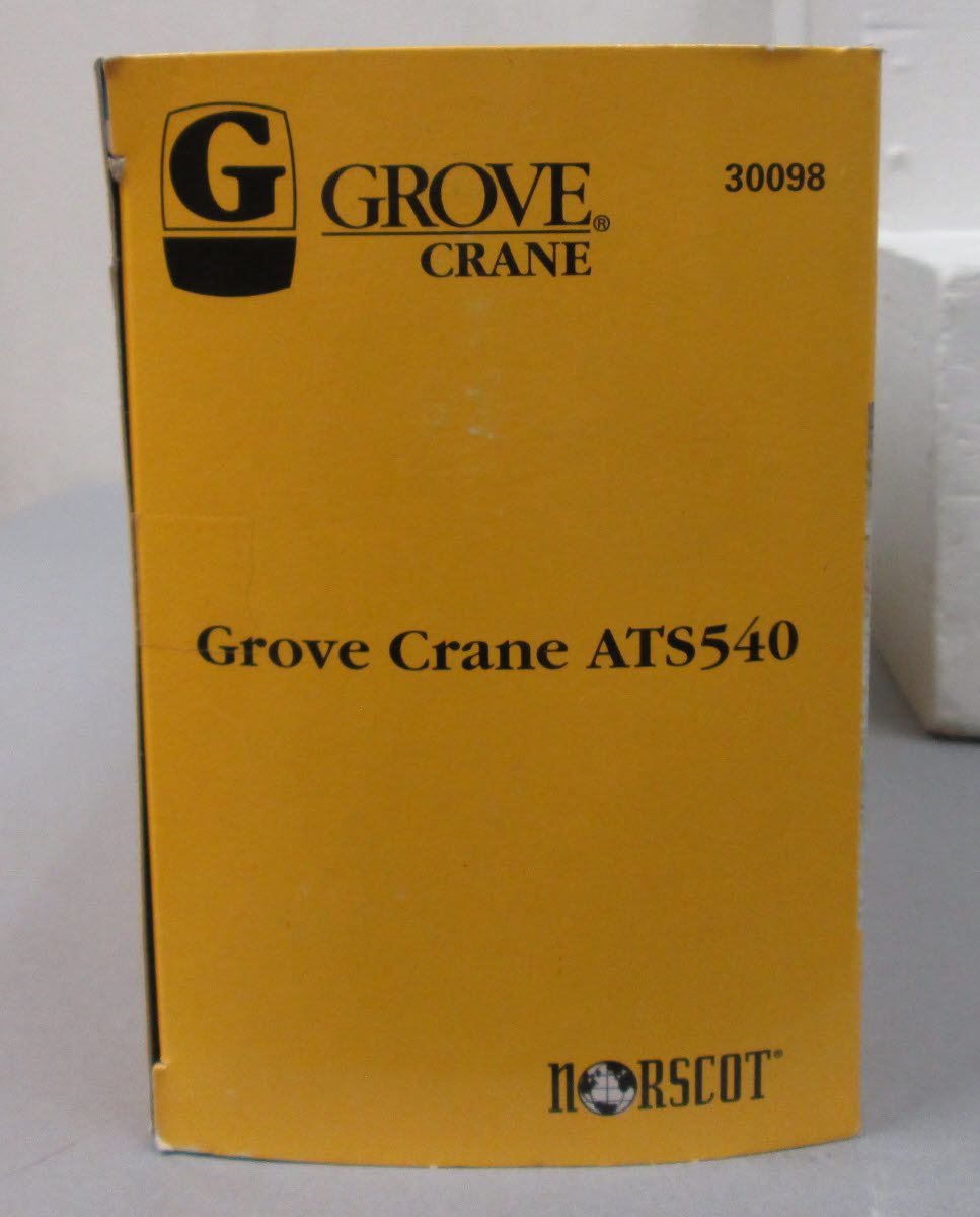 Norscot 30098 1:50 Die Cast Yellow & Silver Grove Crane ATS540