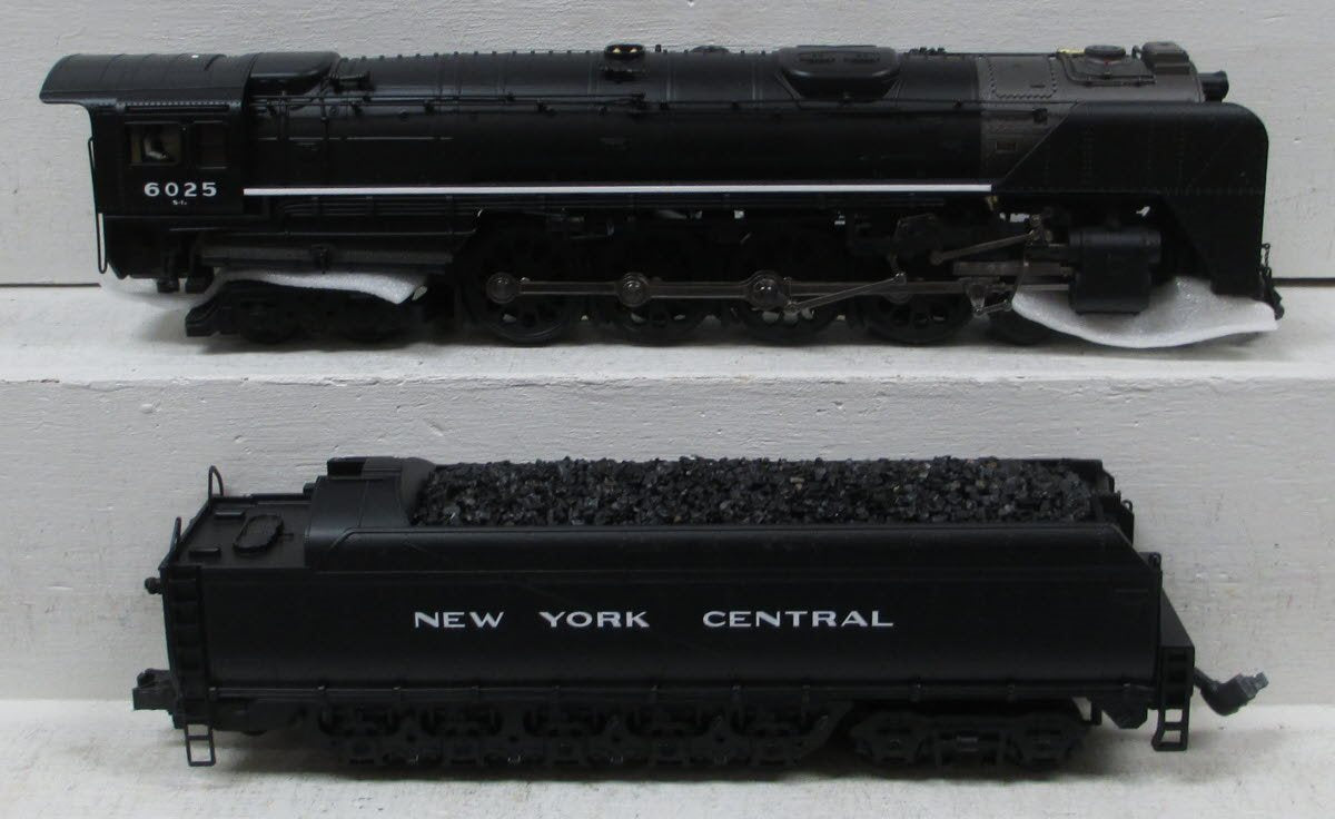 MTH 20-3047-1 O NYC 4-8-4 Niagara Steam Locomotive & Tender w/PS2 #6025 EX/Box
