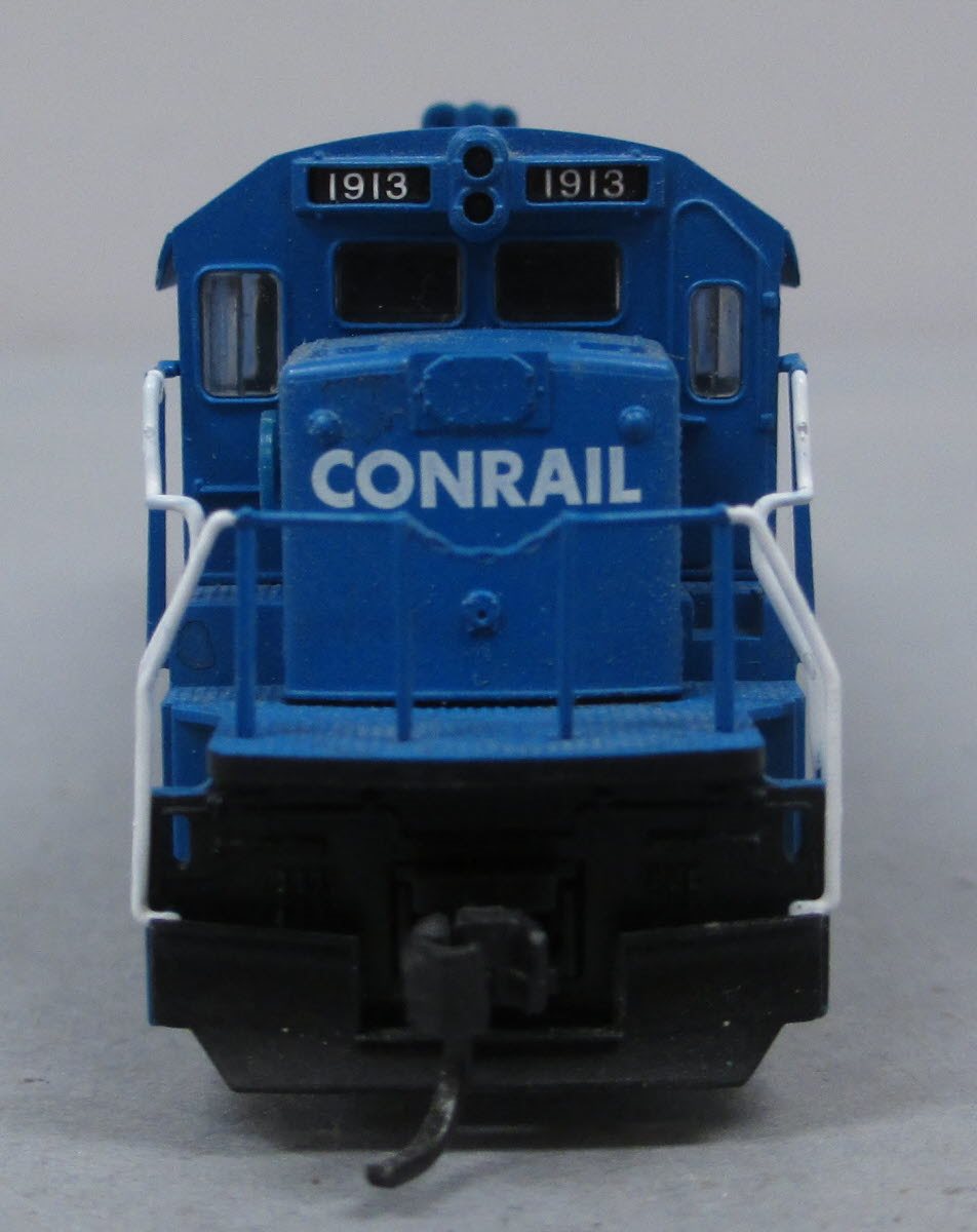 Atlas 49712 N Scale Conrail B23-7 Powered Diesel Locomotive