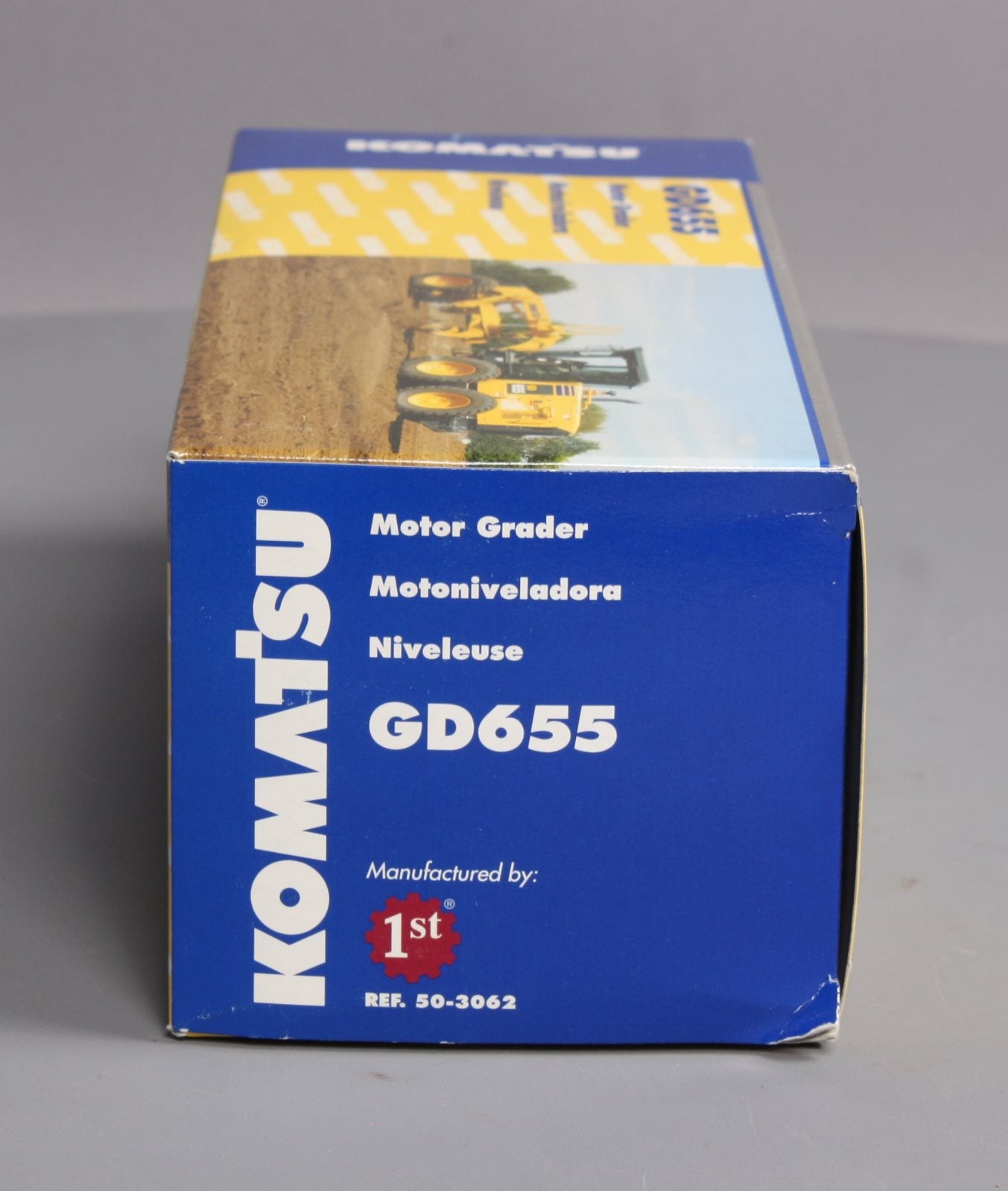 First Gear 50-3062 1:50 Scale Komatsu GD655 Motor Grader
