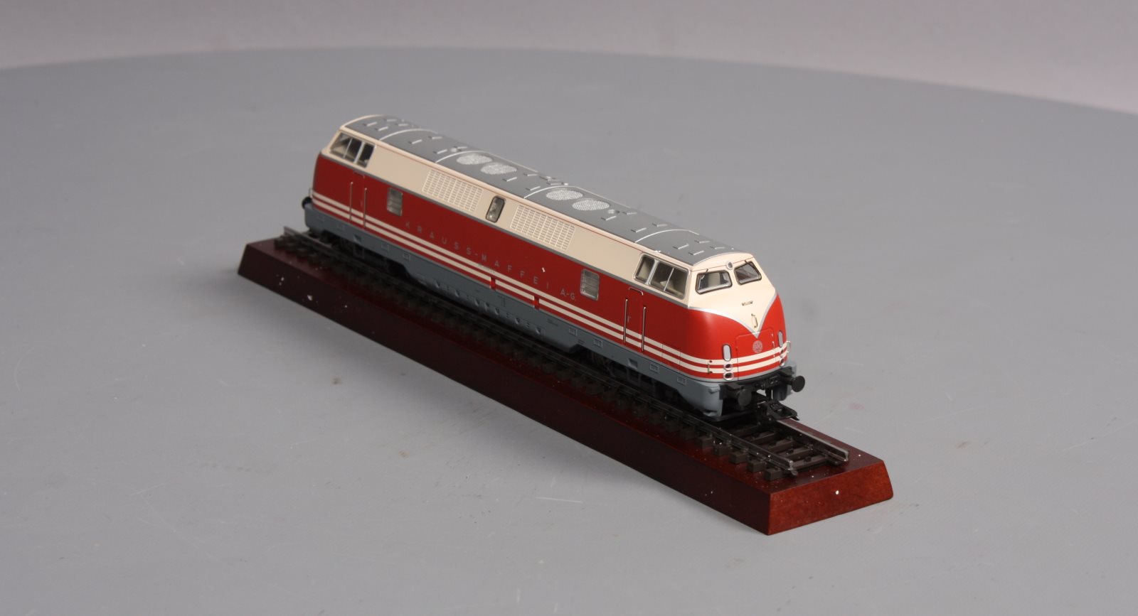 Marklin 39301 HO Scale Krauss-Maffei AG Diesel Locomotive LN/Box