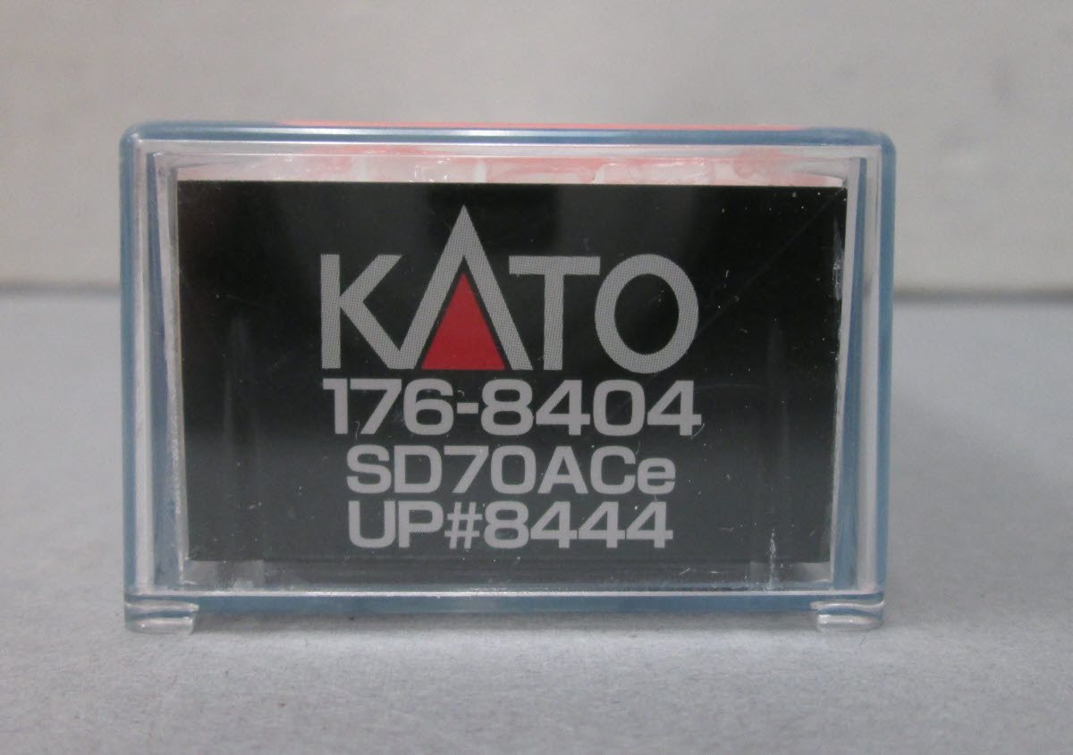 Kato 176-8404 N Scale Union Pacific EMD SD70ACe Diesel Locomotive #8444 w/DCC NIB