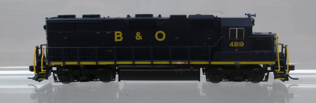 Atlas 49809 N Scale Baltimore & Ohio GP-38 Diesel Locomotive #4819