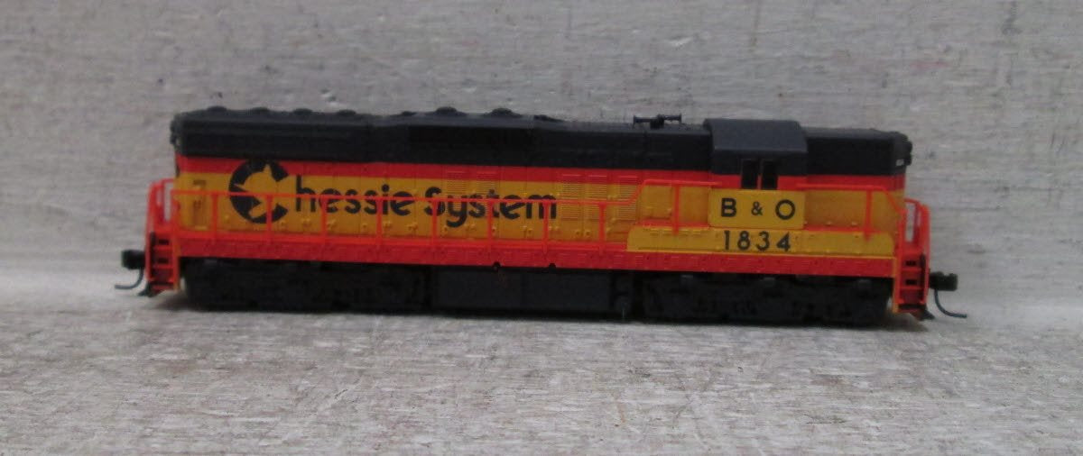 Atlas 53503 N Scale Chessie System B&O SD-9 Powered Locomotive #1834 LN/Box