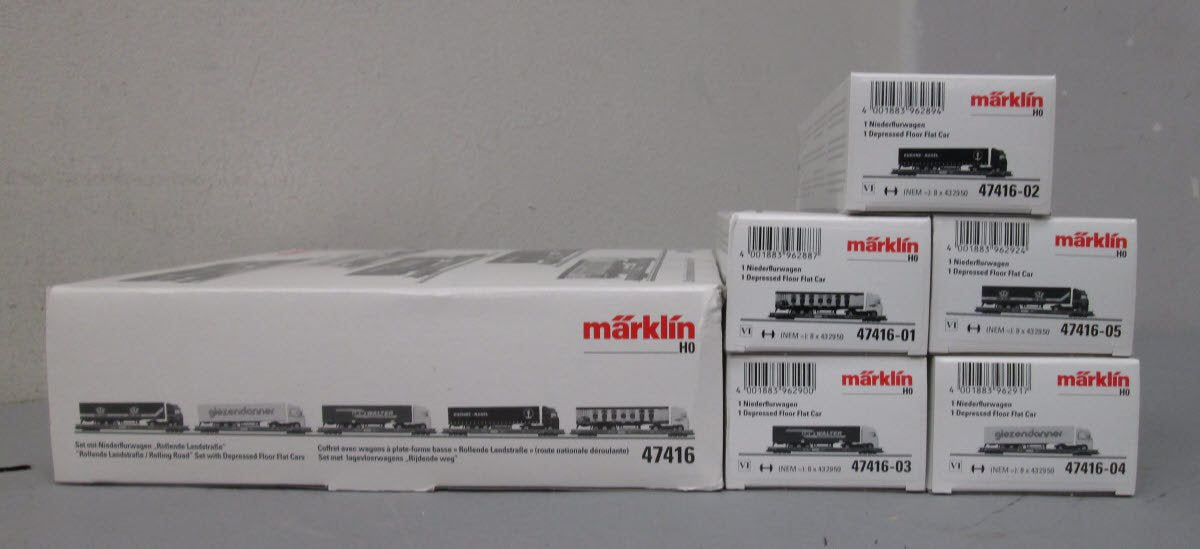 Marklin 47416 HO Scale Rolling Road Set with 5 Depressed Floor Flat Cars