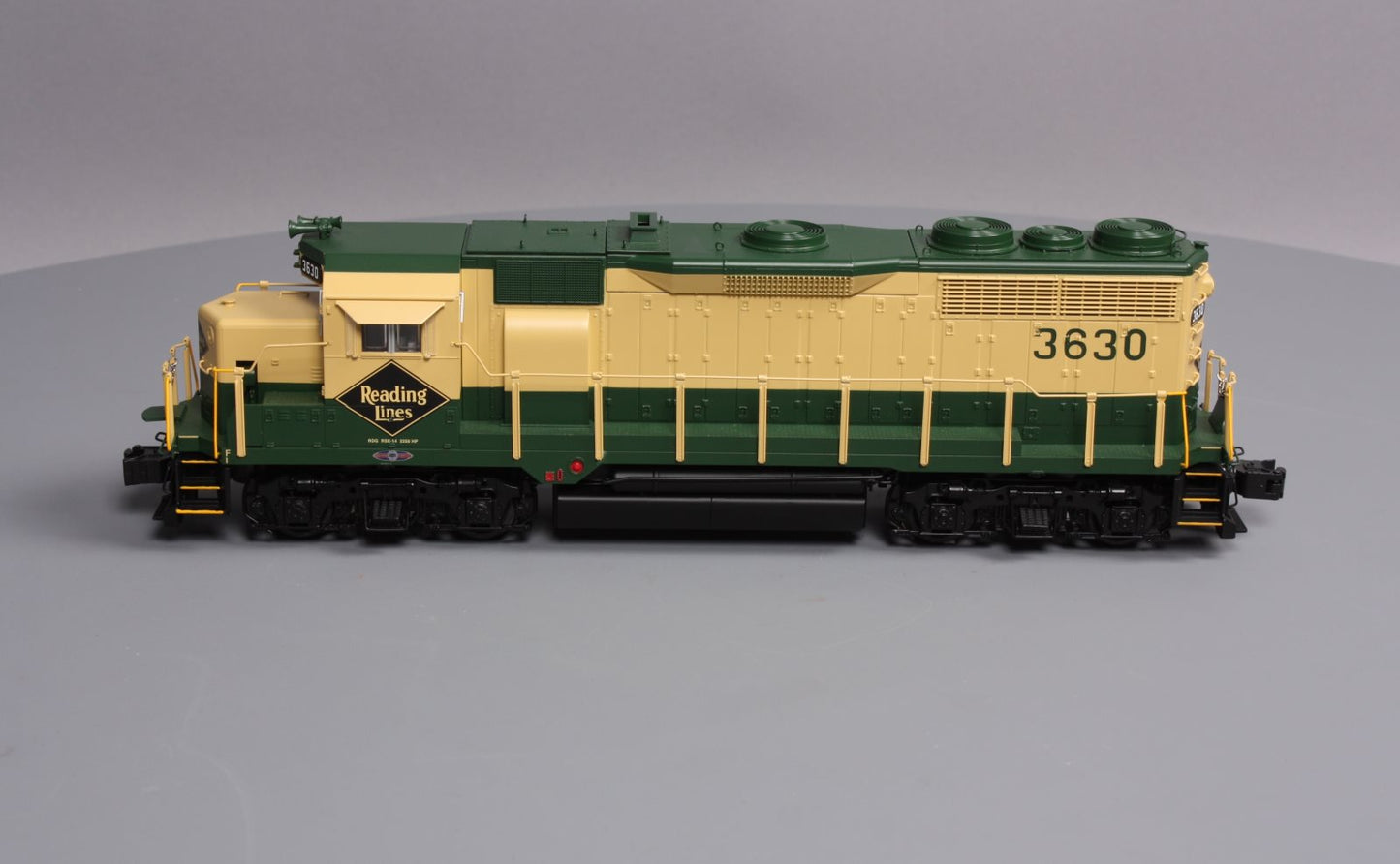 Lionel 6-38973 Reading Legacy GP35 Diesel Locomotive #3630
