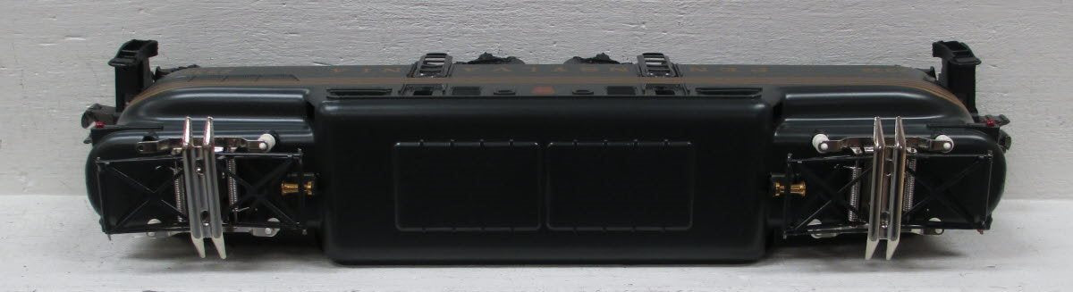 Lionel 6-18314 O Pennsylvania GG-1 Electric Locomotive #2332 w/Name Plate & Case MT/Box