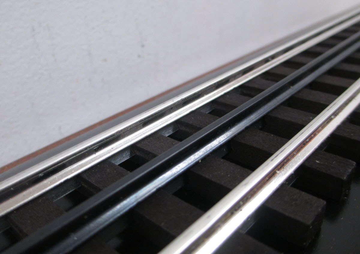 Lionel 6-18314 O Pennsylvania GG-1 Electric Locomotive #2332 w/Name Plate & Case LN/Box