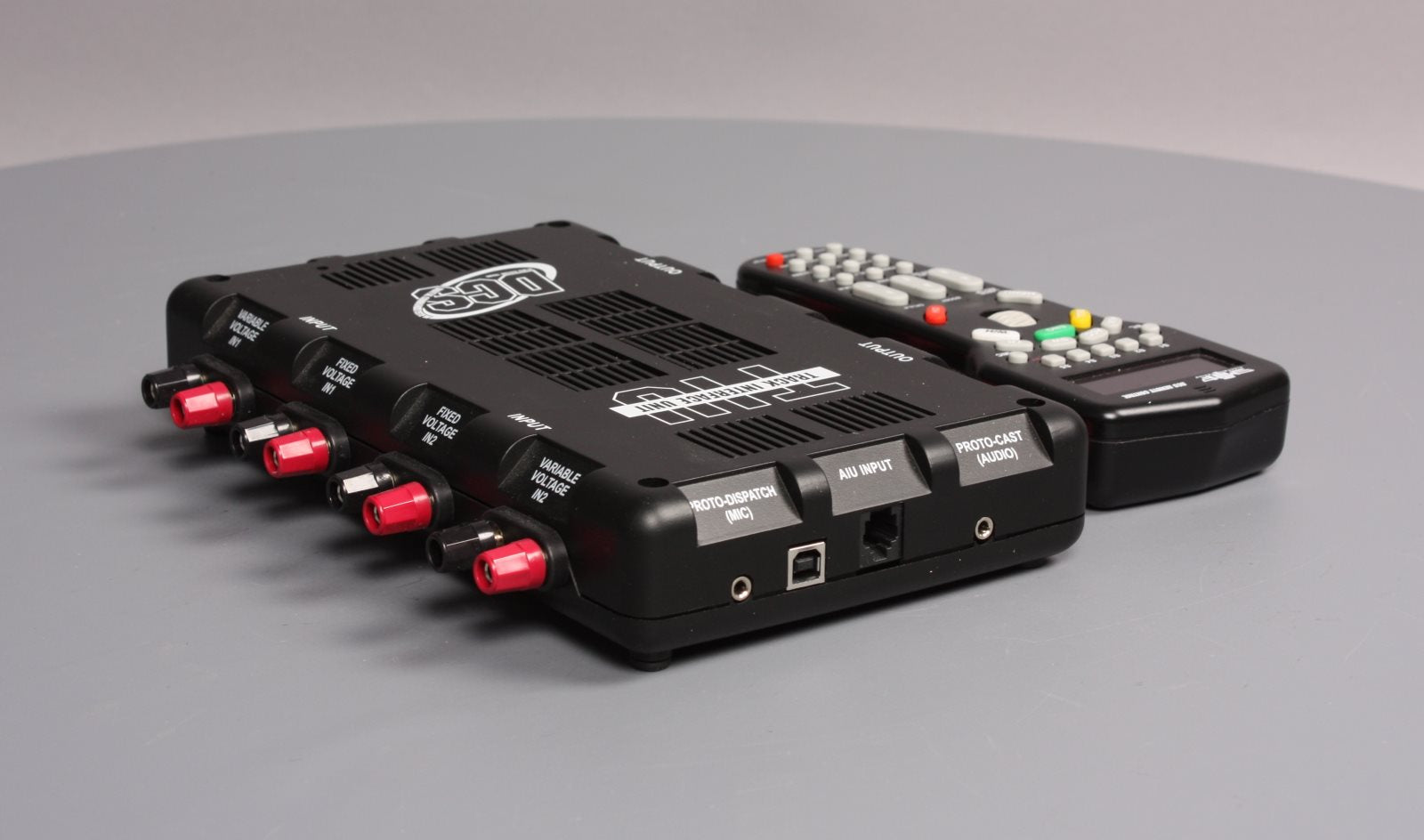 MTH 50-1001 DCS Track Interface Unit & Remote Control - USB Version (Rev. L) LN/Box