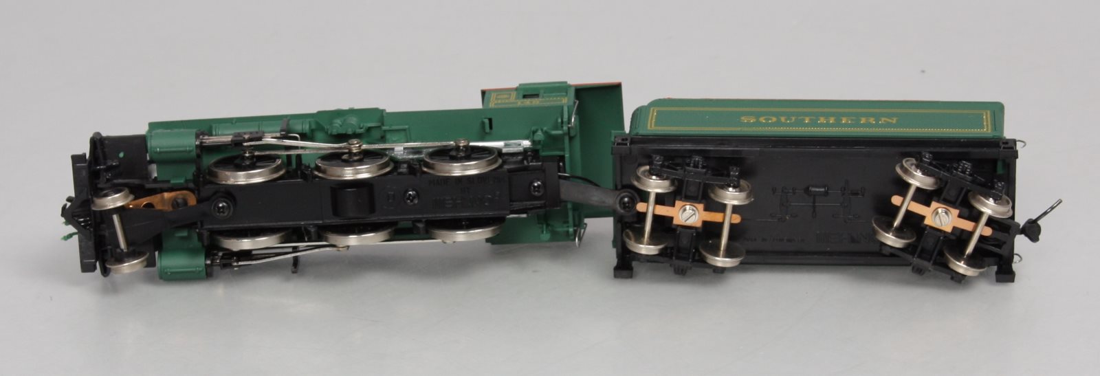 International Hobby Corp M531 HO Southern 2-6-0 Mogul Steam Loco & Tender LN/Box